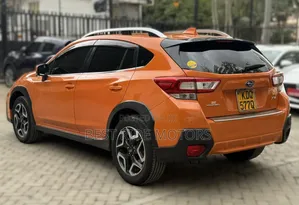 Subaru XV 2017 Orange