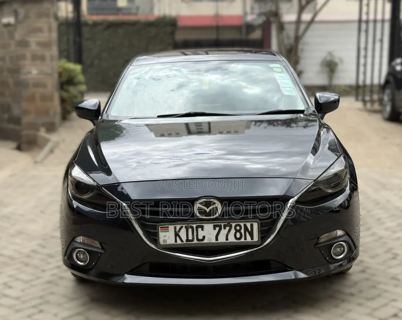 Mazda Axela SV Premium 2014 Black