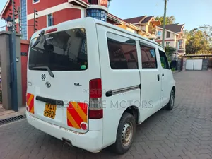 Toyota TownAce SV Premium 2014 White