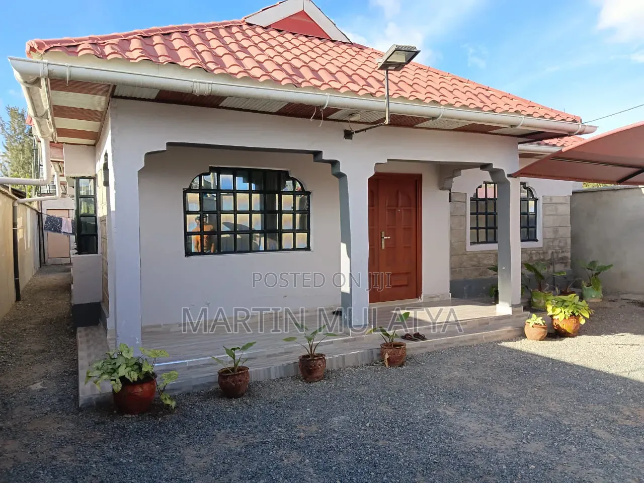 Furnished 3bdrm Bungalow in Joska for sale