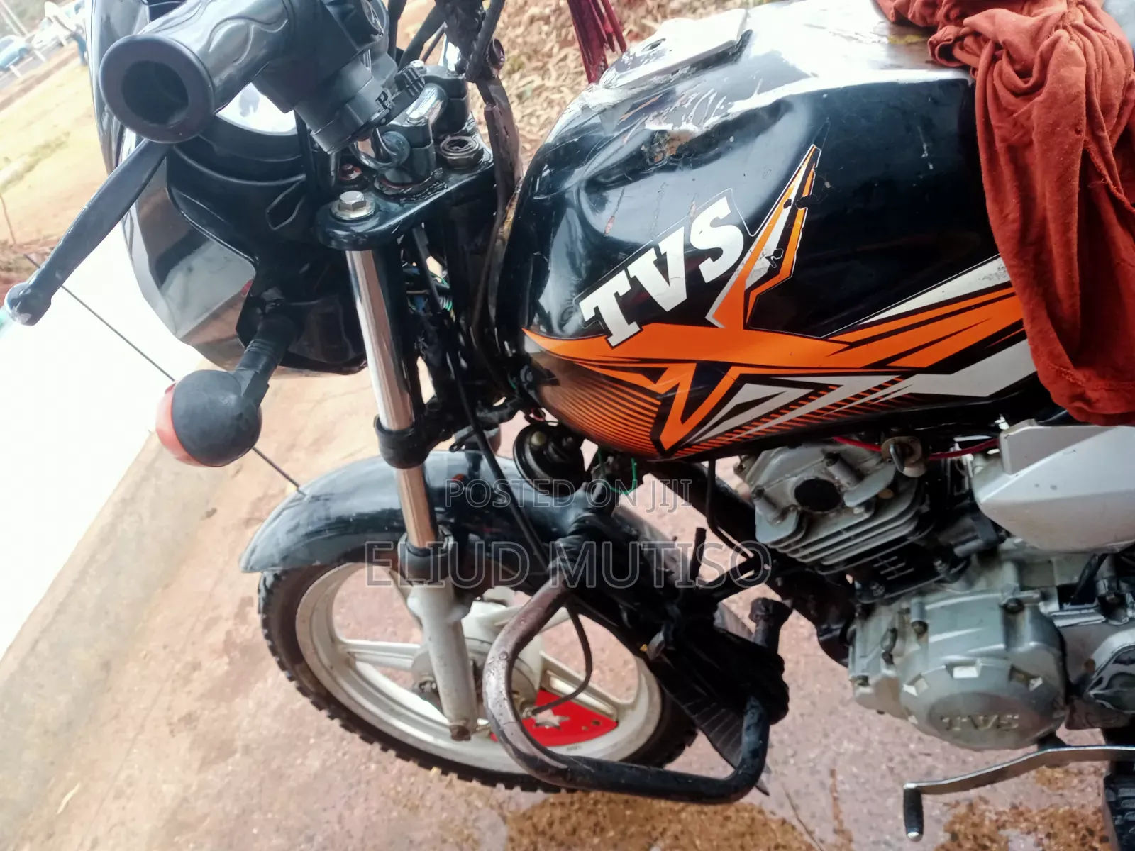 TVS HLX Plus ES 2022 Black
