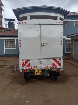 Nissan Vannette