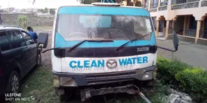 Mazda T4000 2004