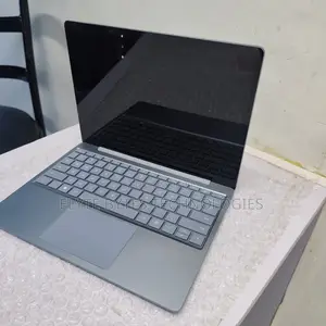 Laptop Microsoft Surface Laptop Go 2 8GB Intel Core 5 SSD 256GB