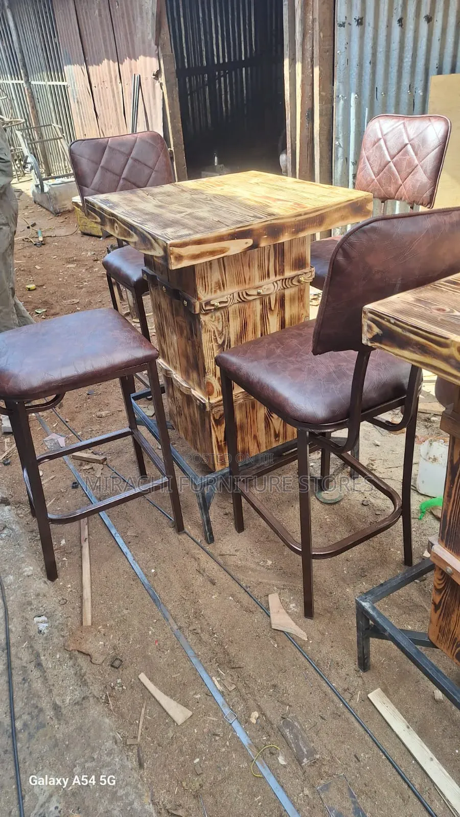 Morden Bar Stools Set