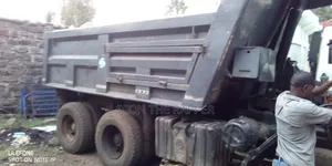 Ashok Leyland 2016