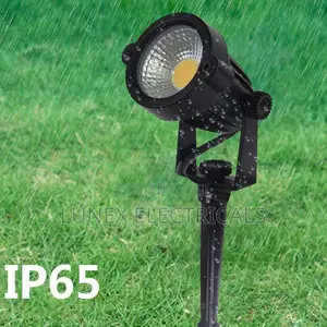 7W Outdoor Ip66 Waterproof Landscaping Spot Spike Light LED Garden