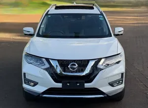 Nissan X-Trail 2.0 Petrol AWD 2019 White