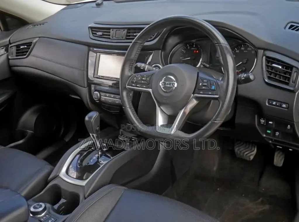 Nissan X-Trail 2.0 Petrol AWD 2019 White