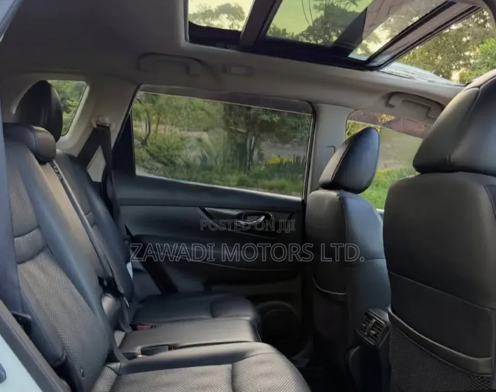 Nissan X-Trail 2.0 Petrol AWD 2019 White