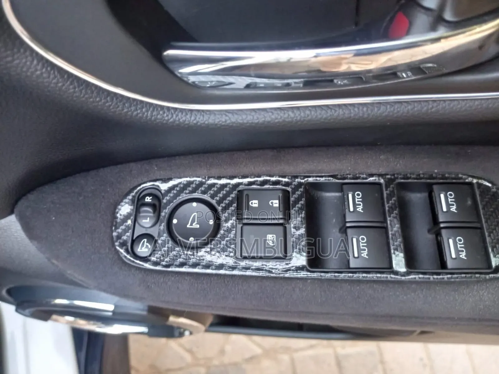 Honda Vezel 1.5 2WD 172 hp 2019 Off white