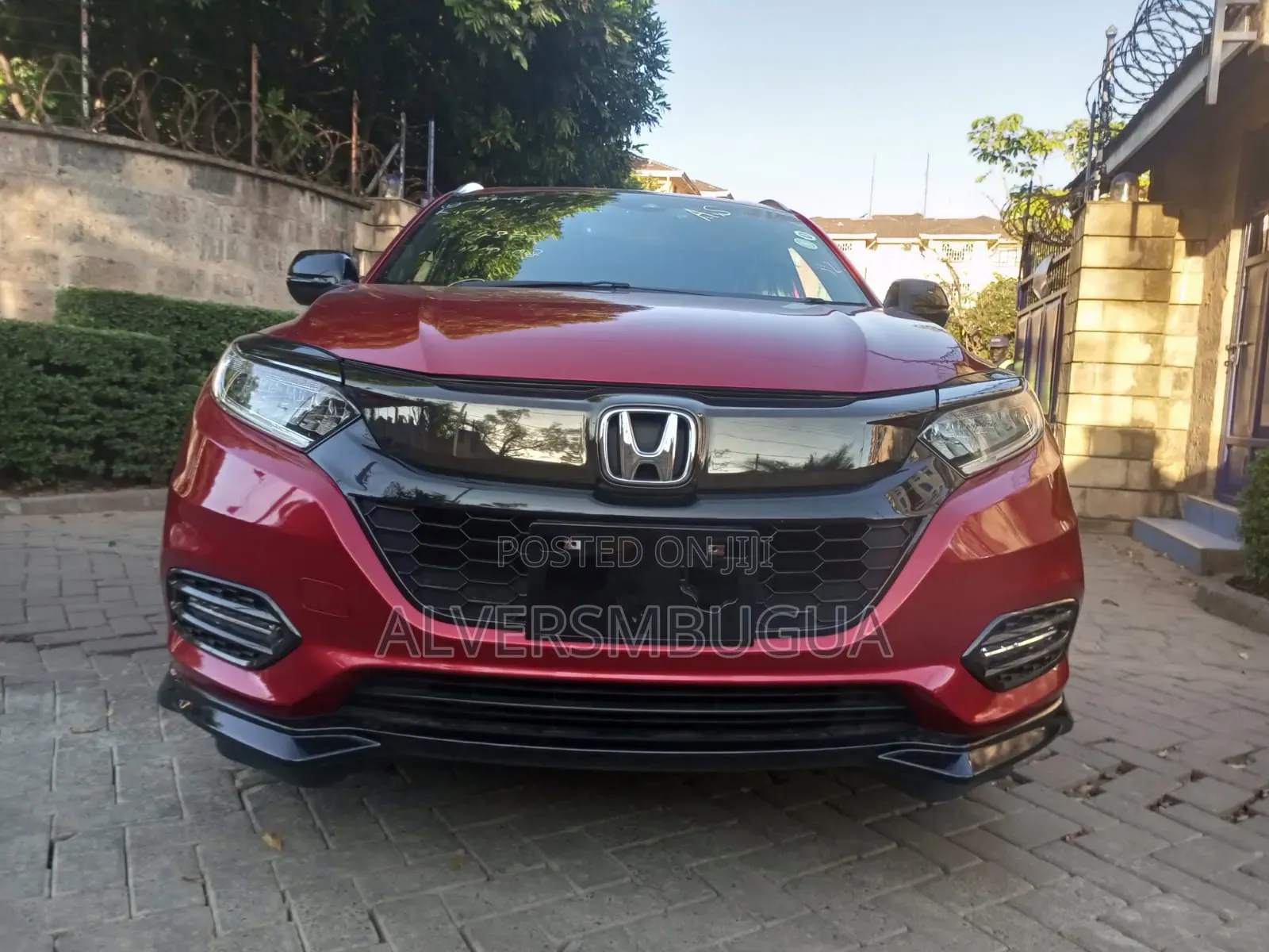 Honda Vezel 1.5 2WD 172 hp 2019 Maroon