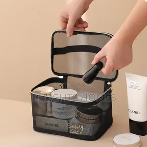 Pretty Transparent Toiletry Bag-Bli