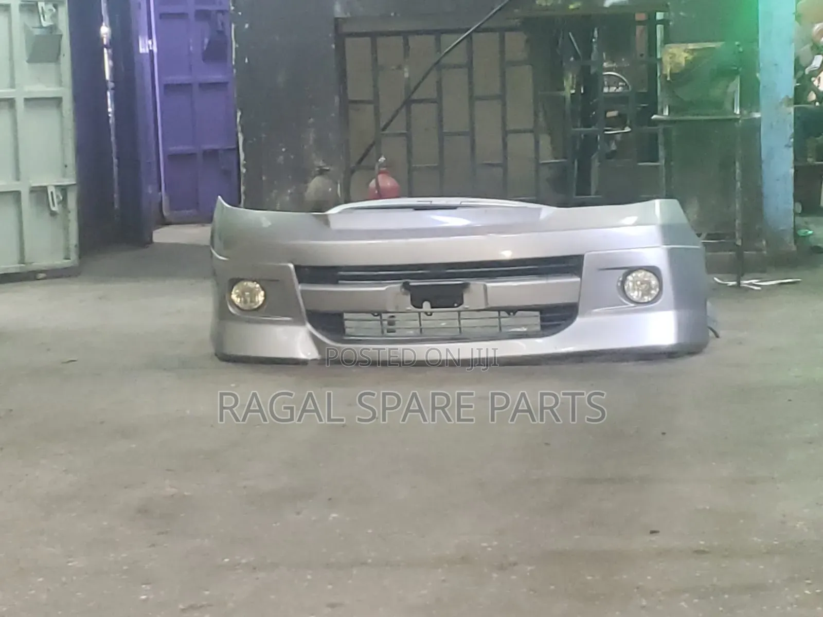 Voxy 2003/4 Bumper