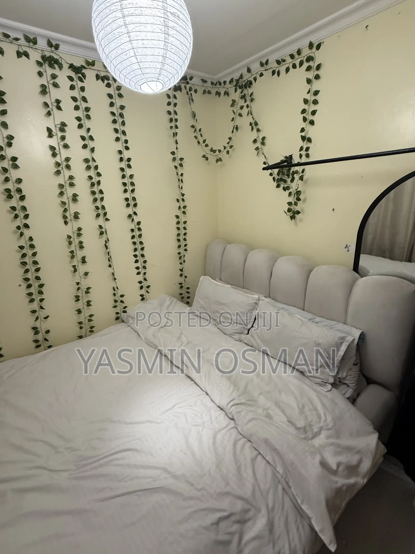 White Bubble Bed 5*6