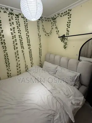 White Bubble Bed 5*6
