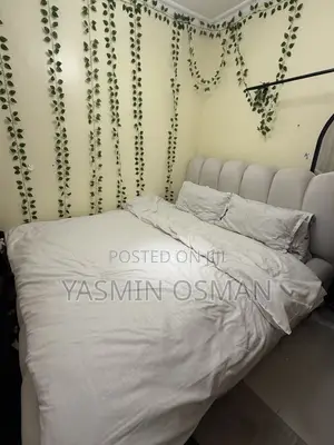 White Bubble Bed 5*6