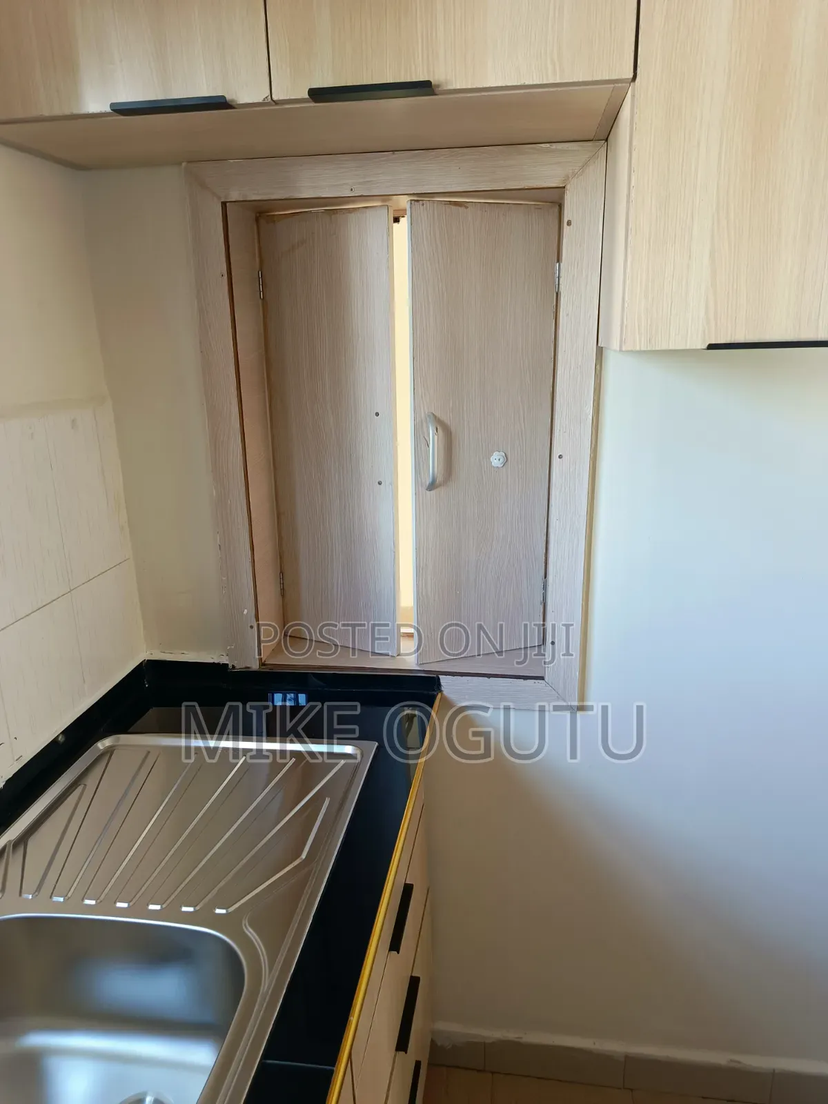 3bdrm Apartment in Nyayo Estate for rent
