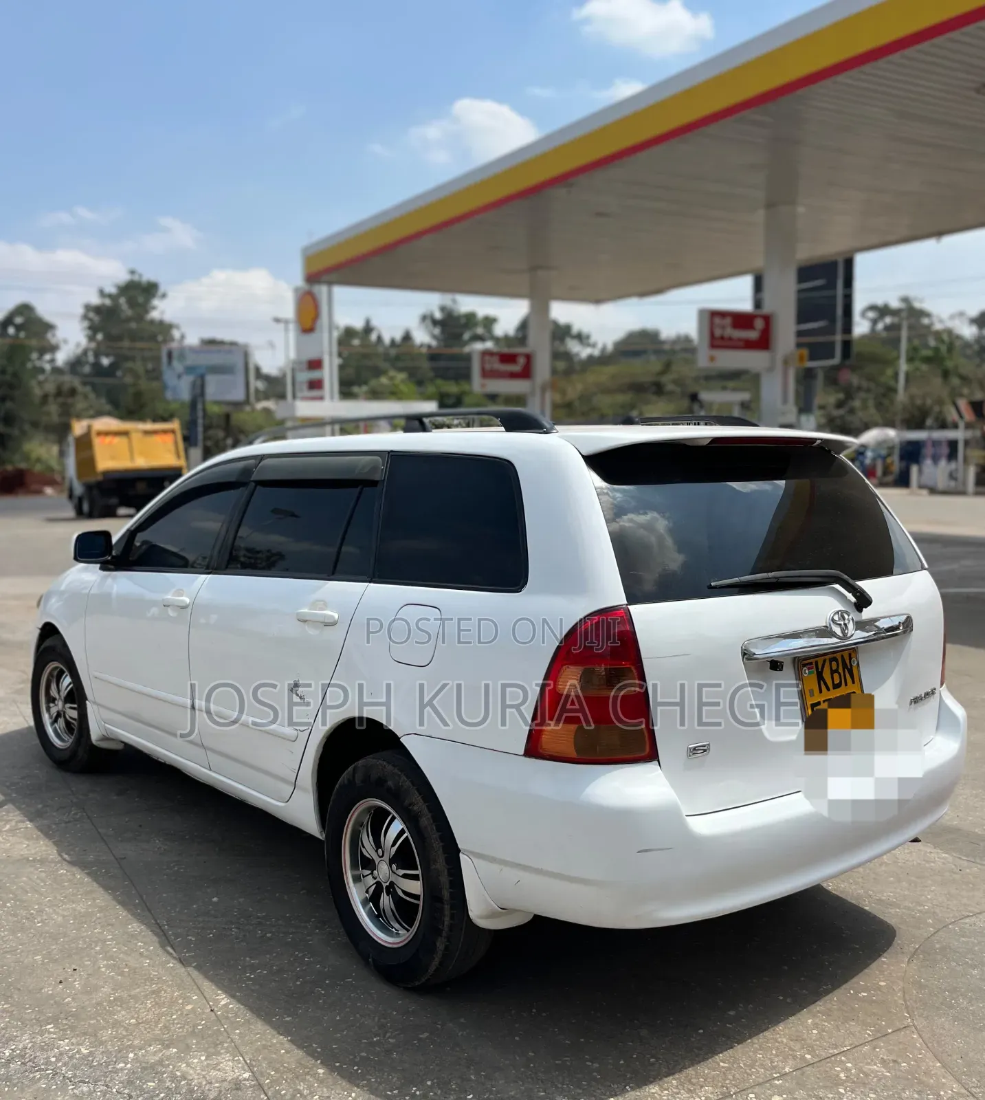 Toyota Corolla Fielder 2003 White