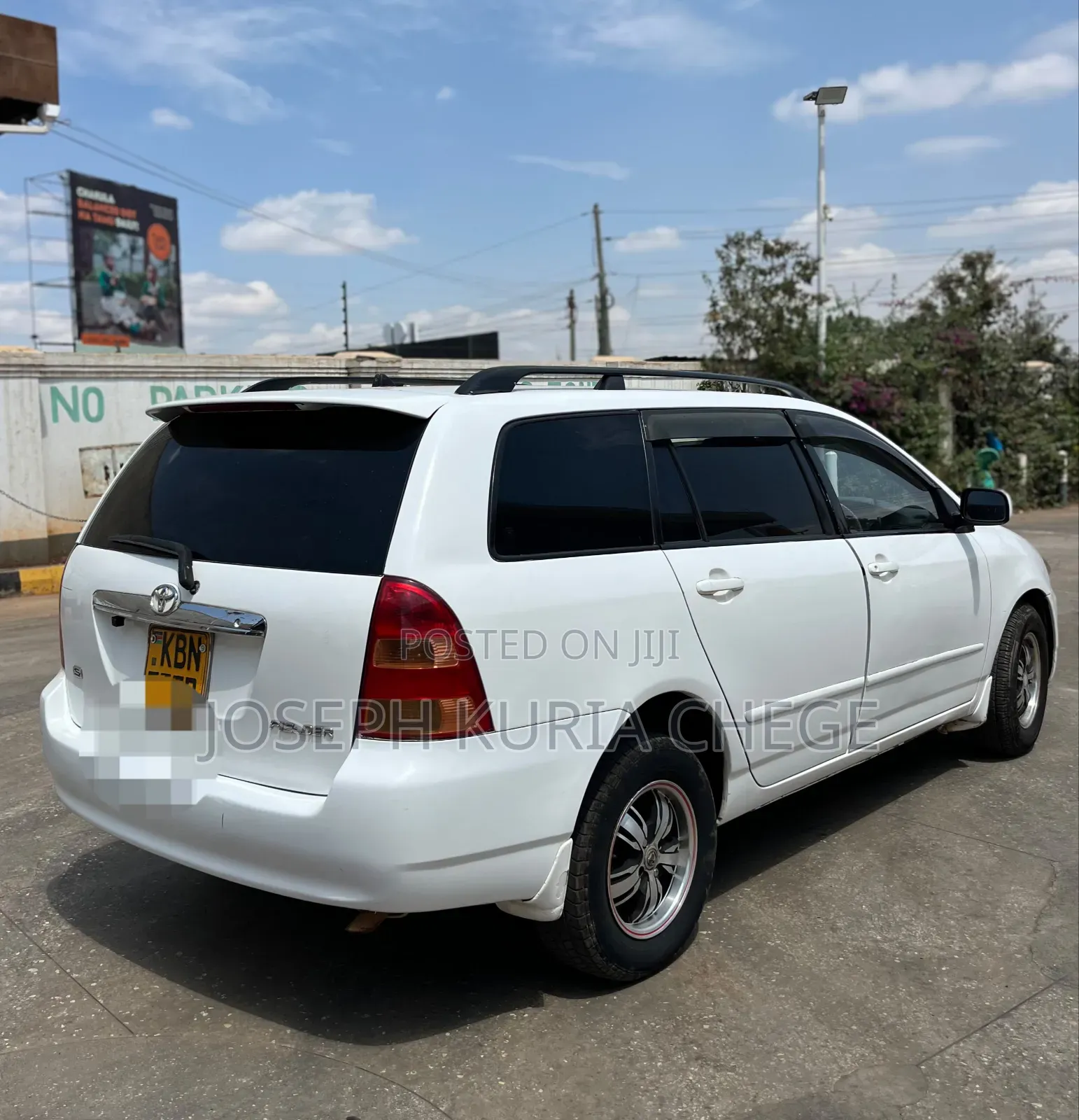 Toyota Corolla Fielder 2003 White