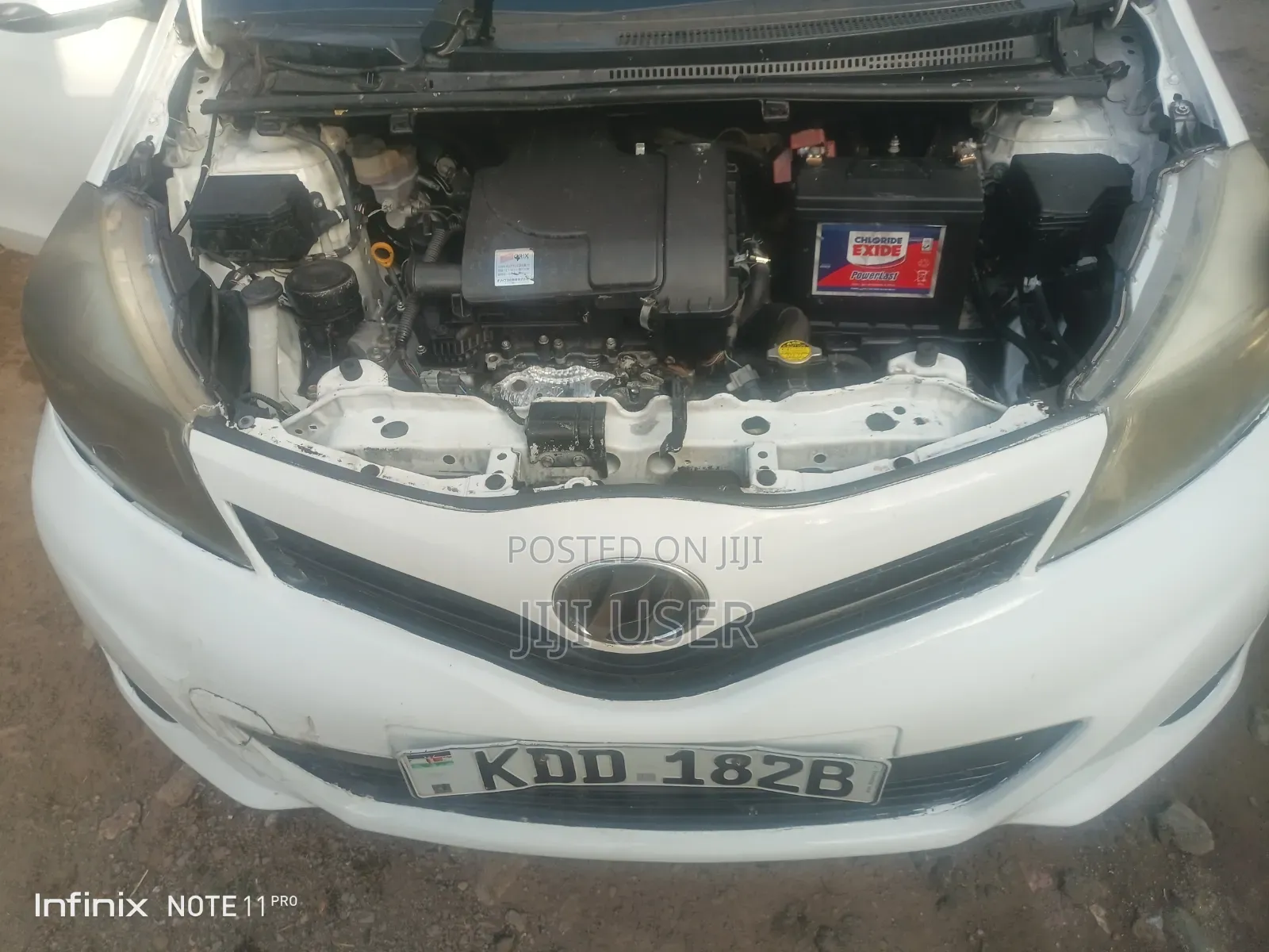 Toyota Vitz 1.0 FWD 5dr 2013 White