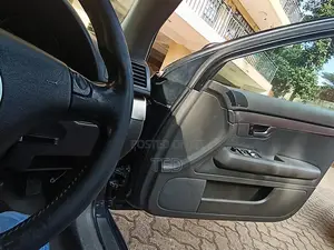 Audi A4 1.8 T 2003 Blue