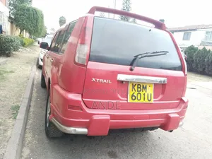 Nissan X-Trail 2004 Red