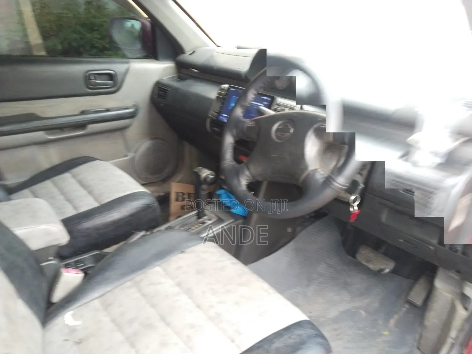 Nissan X-Trail 2004 Red