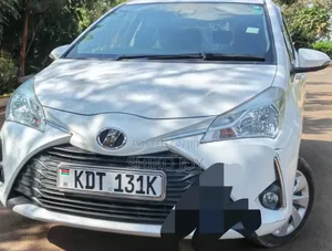 Toyota Vitz 2018 White