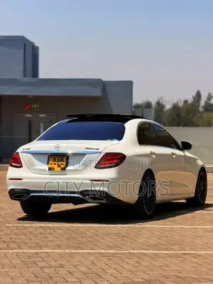 Mercedes-Benz E250 2019 White