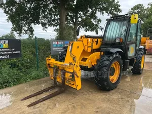 Telehandler and Forklifts for Hire