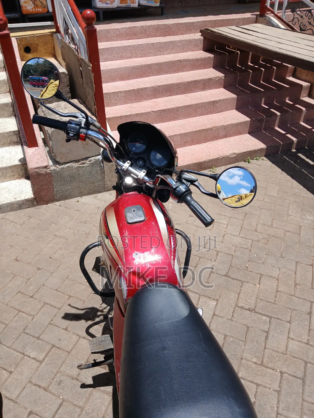 Bajaj Boxer 100 2022 Red
