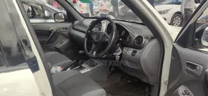 Toyota RAV4 2004 White