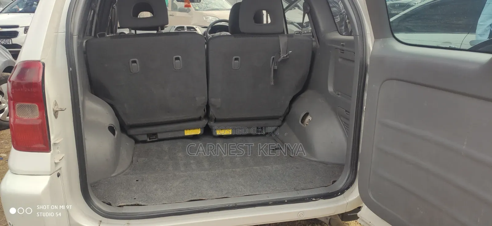 Toyota RAV4 2004 White