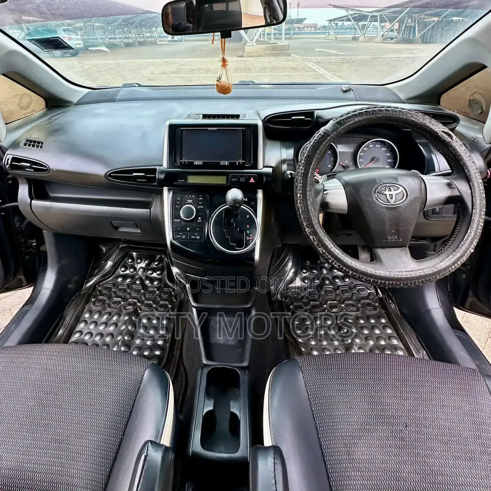 Toyota Wish 2015 Black