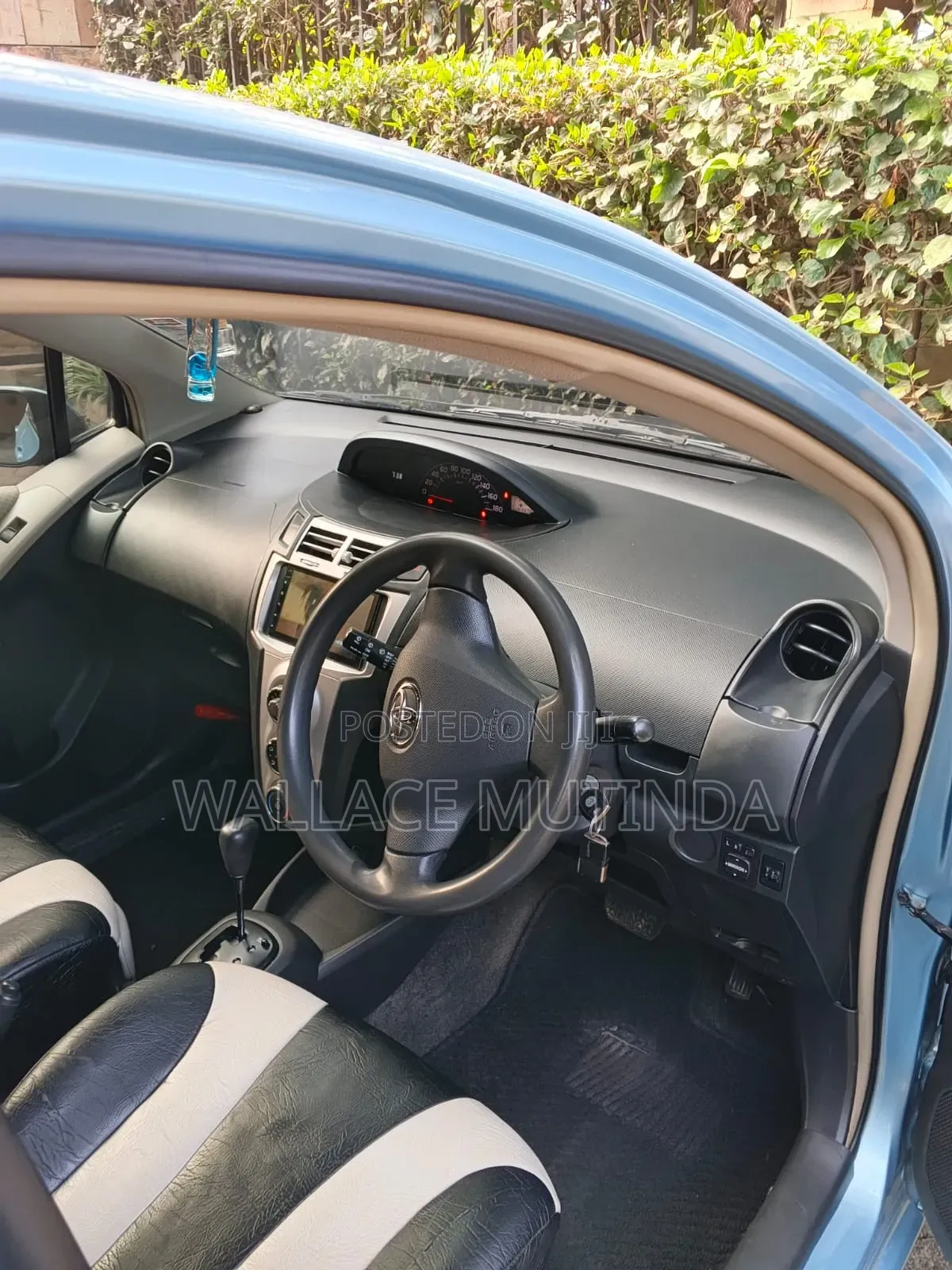 Toyota Vitz 2007 Blue