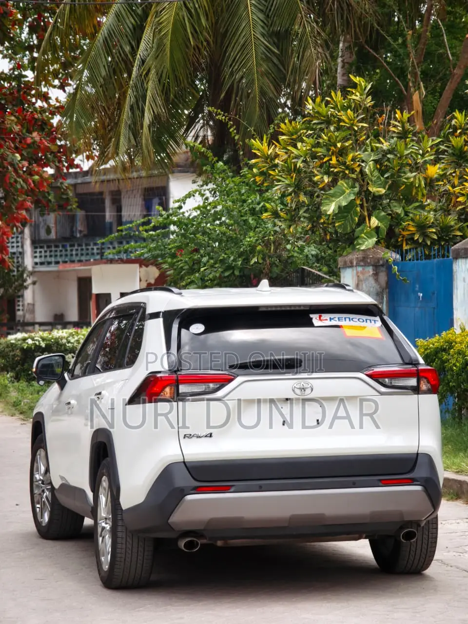 Toyota RAV4 2019 White