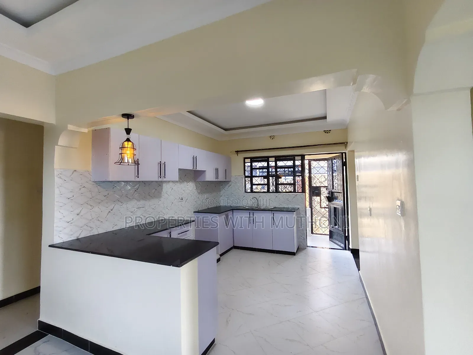 3bdrm Bungalow in Kamura, Nkoroi for sale