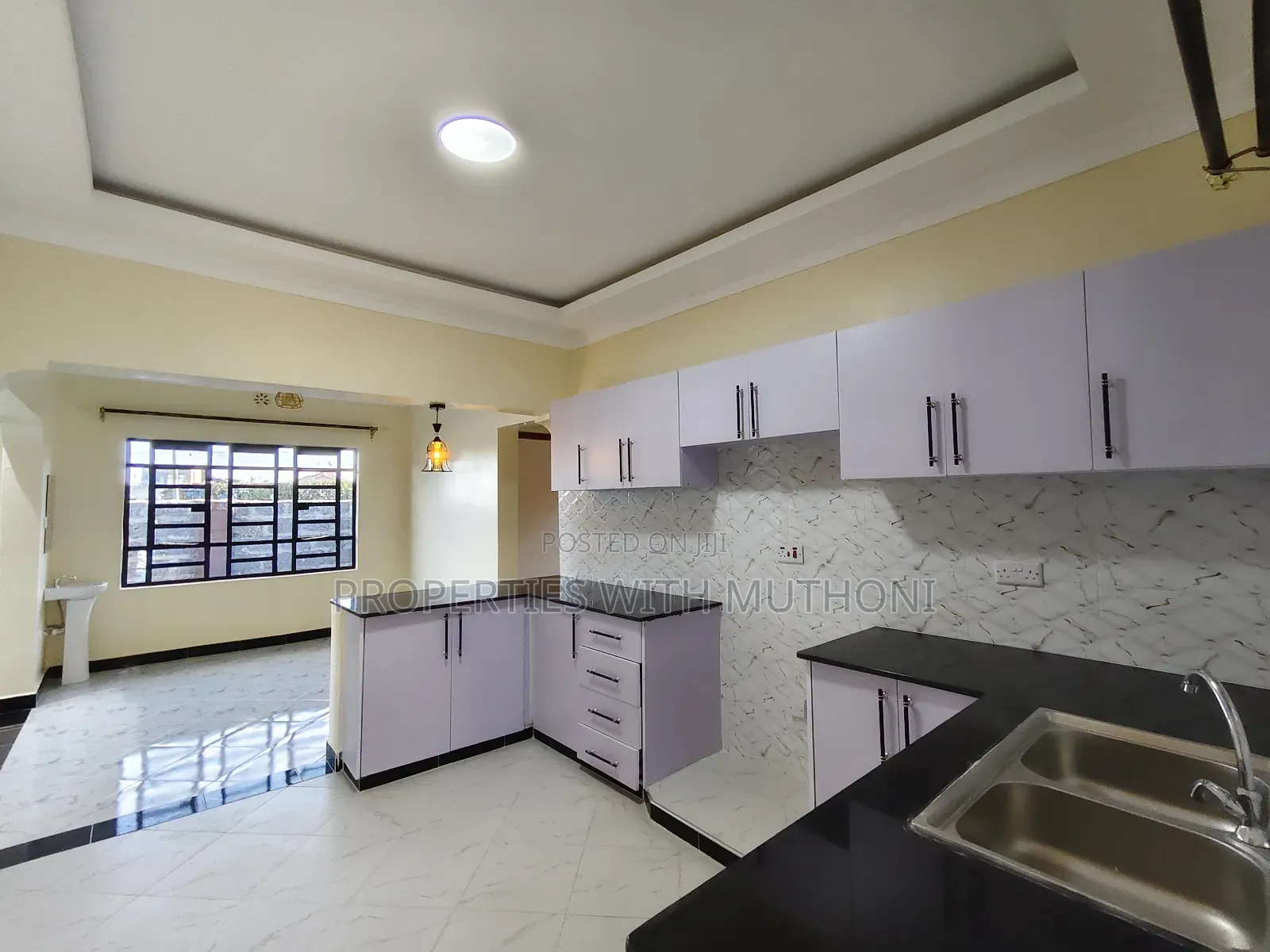 3bdrm Bungalow in Kamura, Nkoroi for sale