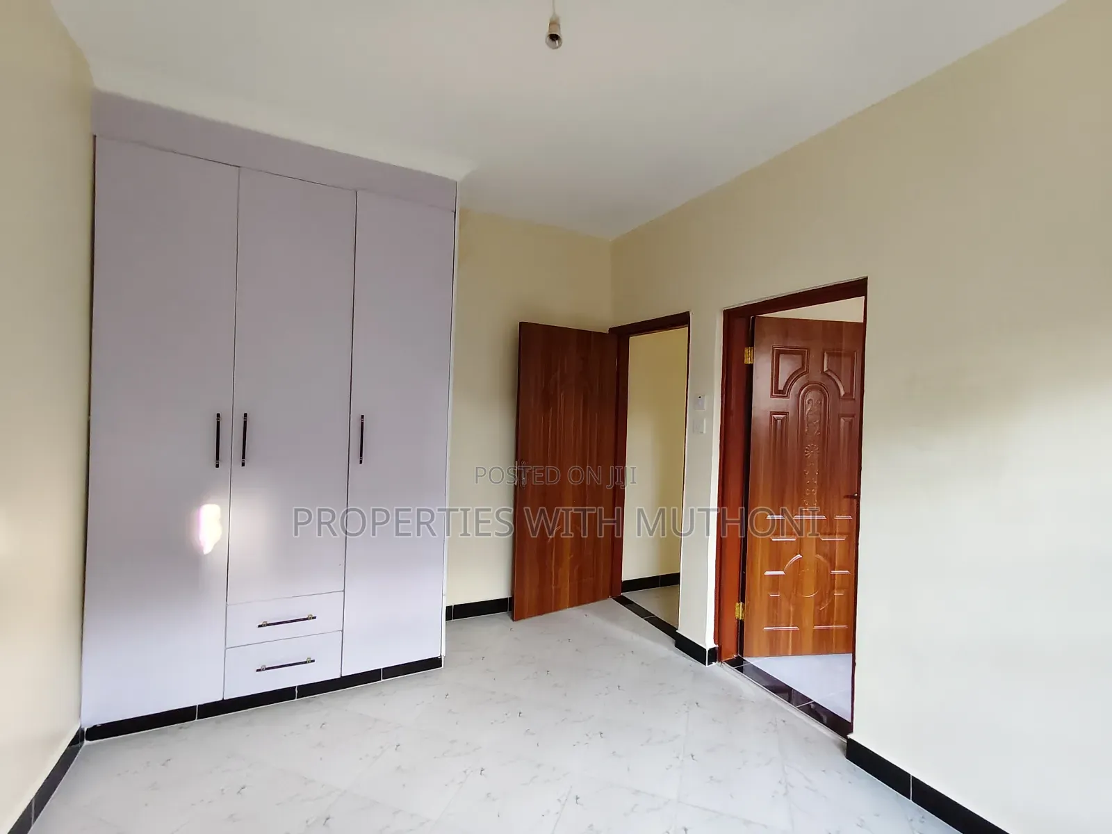 3bdrm Bungalow in Kamura, Nkoroi for sale