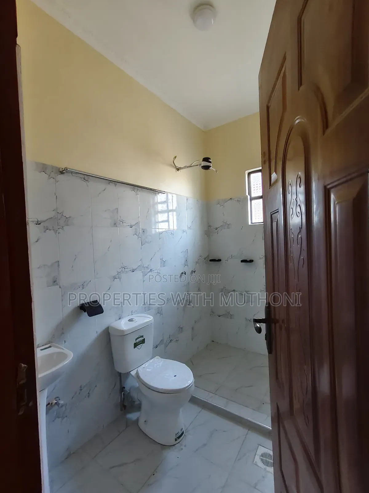 3bdrm Bungalow in Kamura, Nkoroi for sale