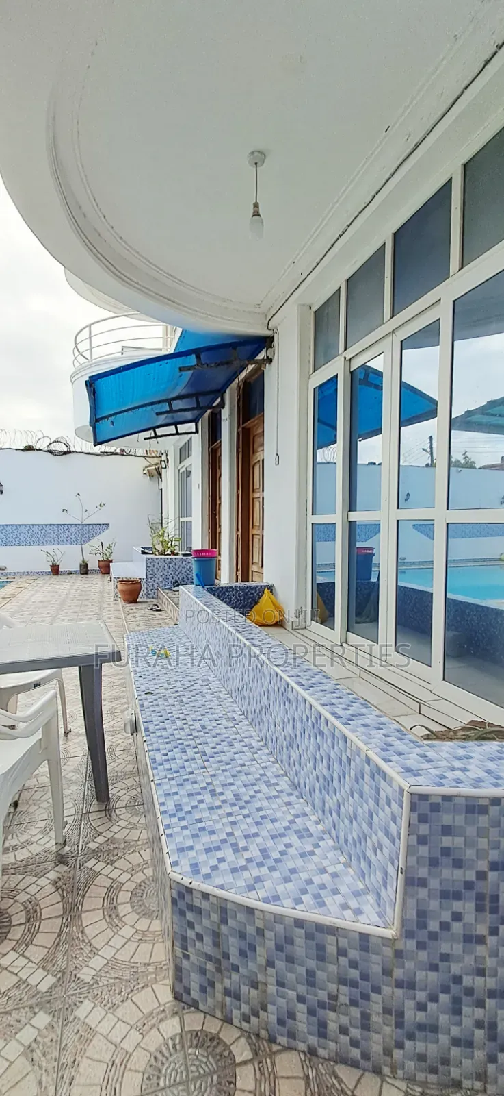 12bdrm Maisonette in Nyali for sale