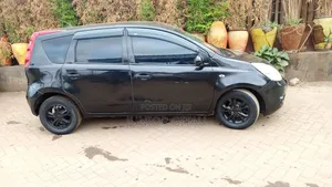 Nissan Note 1.6 Petrol 2010 Black