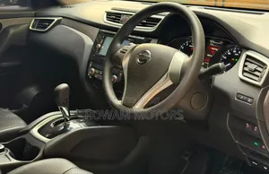 Nissan X-Trail 2017 Silver