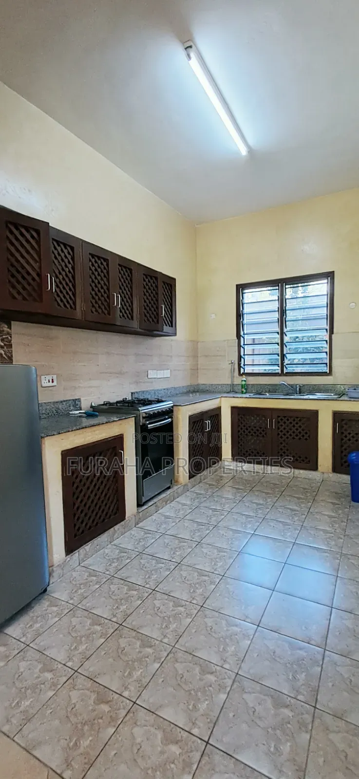 Furnished 2bdrm Apartment in Diani for sale