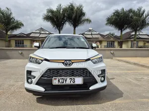 Toyota Raize 1.0 AWD 2019 White