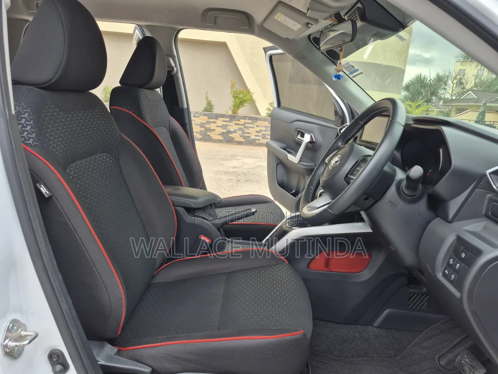 Toyota Raize 1.0 AWD 2019 White