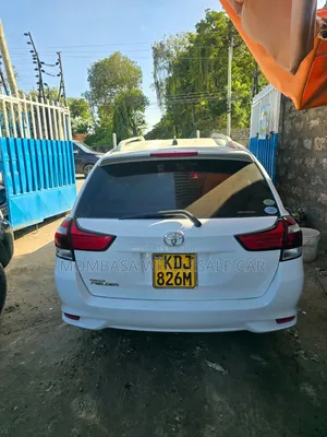 Toyota Corolla Fielder 1.5 Petrol AWD 2015 White