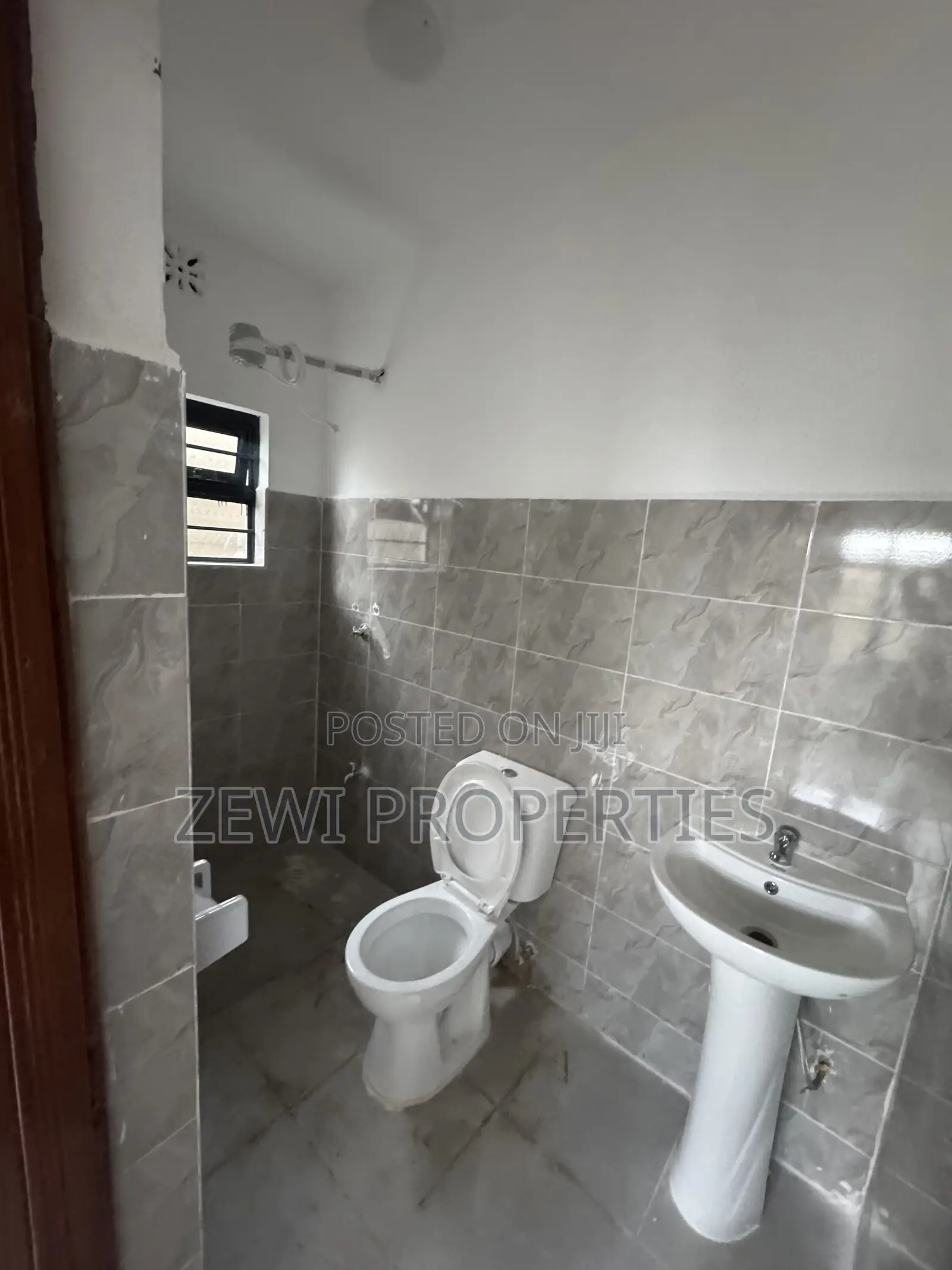 4bdrm Bungalow in Matasia for rent