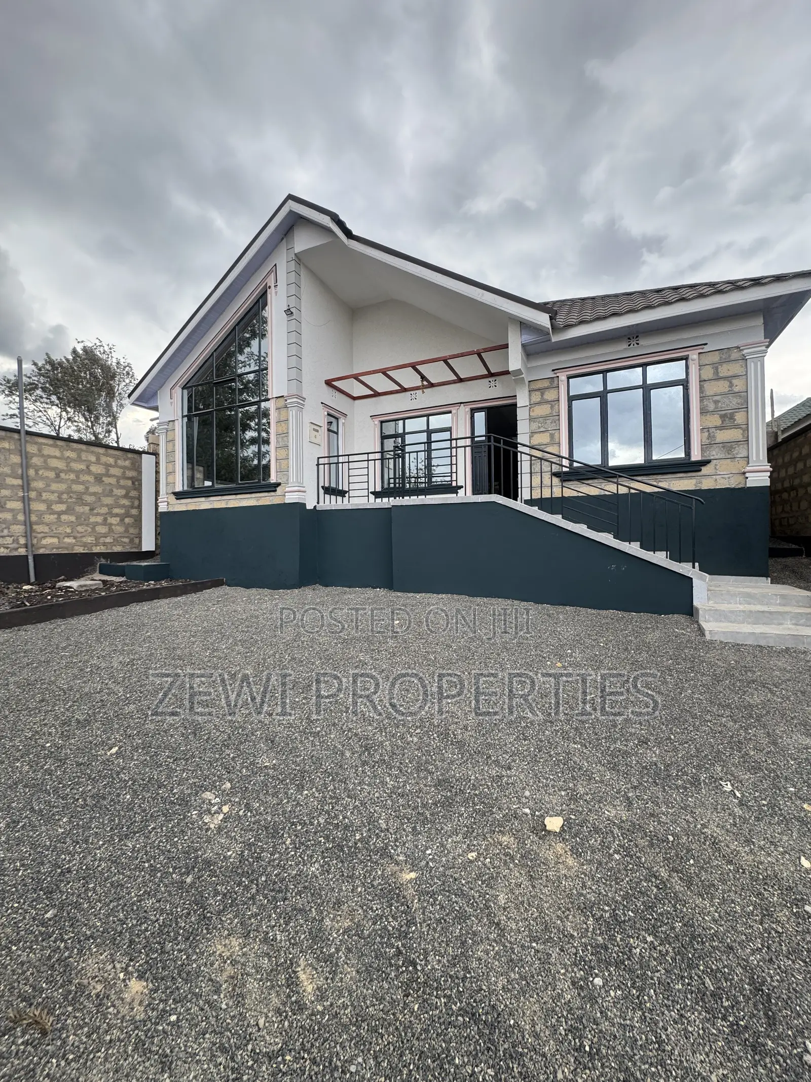 4bdrm Bungalow in Matasia for rent